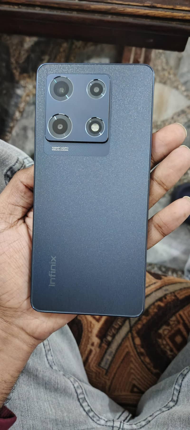 infinix note 30 pro 10/10 condition with all accessories with box 0