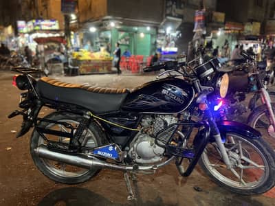 Suzuki 150 SE 2022