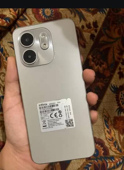 Infinix smart 9 (8 64)