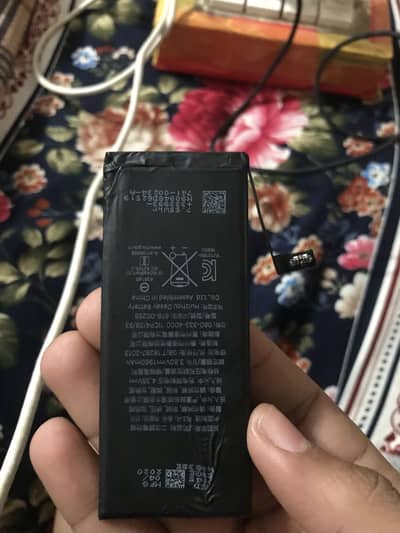 iPhone 7 battery 100 % orginal 71 health