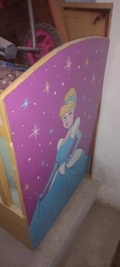 Baby cot caut cat with mattress