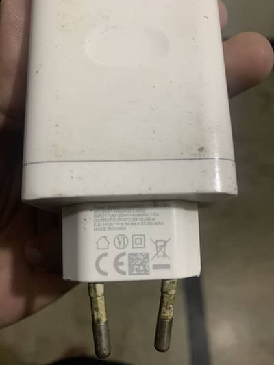 Oppo F19 charger