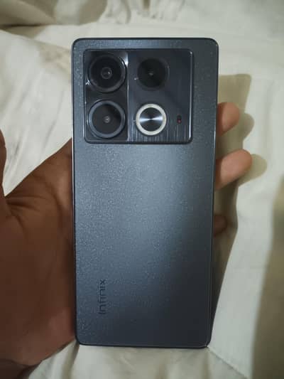 Infinix note 40
