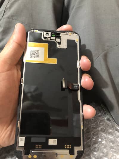 Iphone 14 pro display available