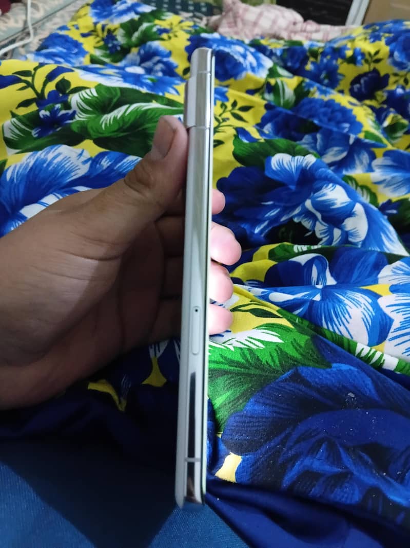 google pixel 7 pro 2