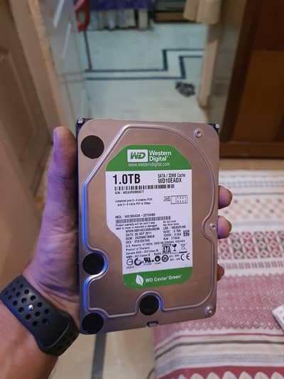 hard drive wd 1 tb just like new  0.3. 1.2. 8.8. 6.5. 7.0. 4