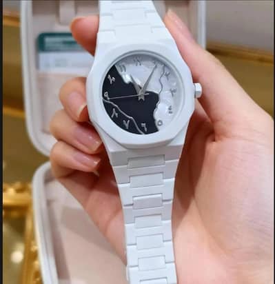 Aura watch in white colour