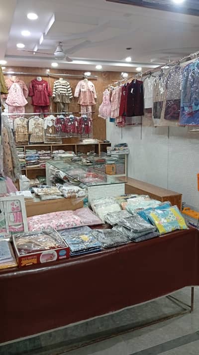 garments ka chalta hua karobar for sale