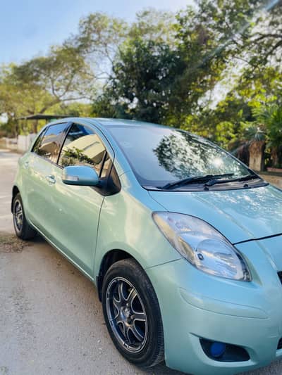 Toyota Vitz 2010