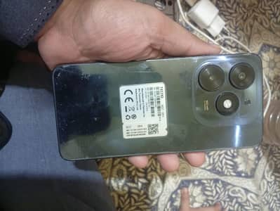 Tecno spark 20C.