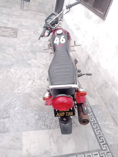 Honda 125 for sale chalny ma bike achi Hu koi masla ni hy all ok