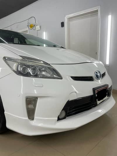 Toyota Prius G touring leather package 1.8