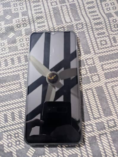 vivo y17s Urgent sale Urgent sale WhatsApp 03378020