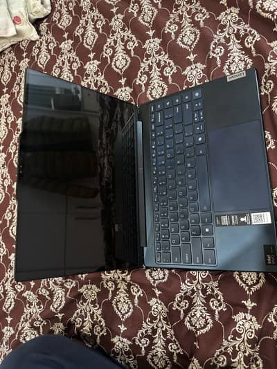 Yoga 9 2-in-1 14IMH9 ultra 7