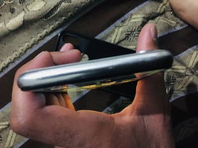 i phone x urgently sale on it cash And Do not refurbish No repair