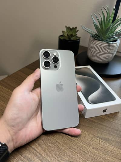 15 PRO MAX just like brand new