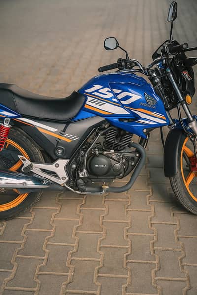 Honda CB 150F Special edition-Design 2024