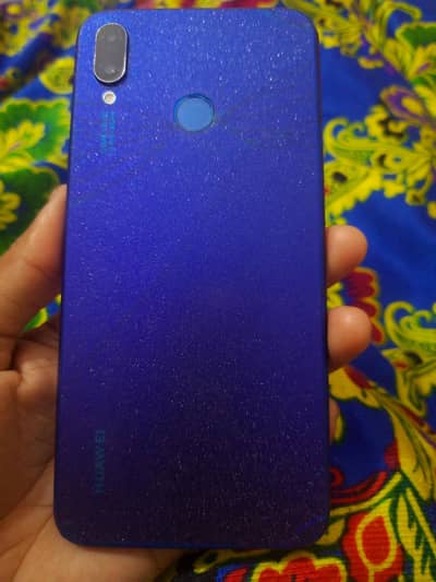 Huawei nova 3i    4/128
