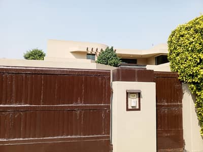Dha Phase 3,2 Kanal Upper Portion For Rent