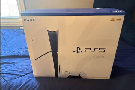 Brand New Playstation 5 ps5 Slim Canada 1TB version