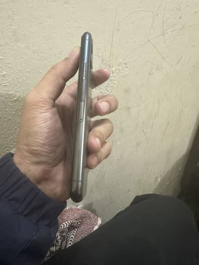 IPHONE 11 PRO 256 GB NON PTA