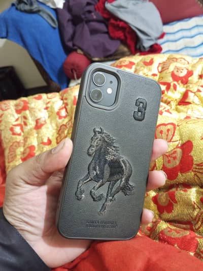 iphone 11 Non PTA minor sa crack neachy jo pata ni chalta