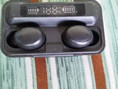 M10 TWS Ultra-Style Wireless Earbuds & Power Bank