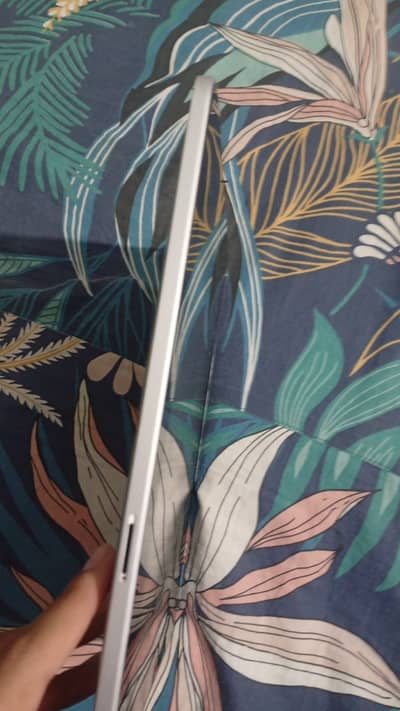 average condition ipad 1st generation 2010