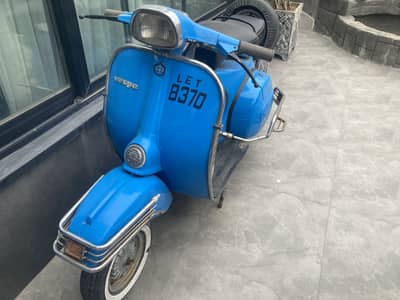 Vespa in excellent condition for vespa lovers