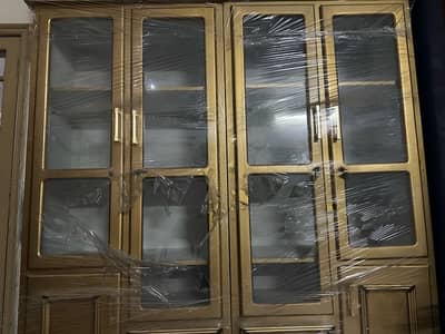 4  palon wali almari he bilkul new use nai ki hui