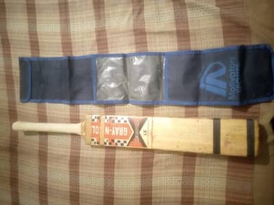 Full Hardball Cricket Kit With 3 Bats Or Other Items