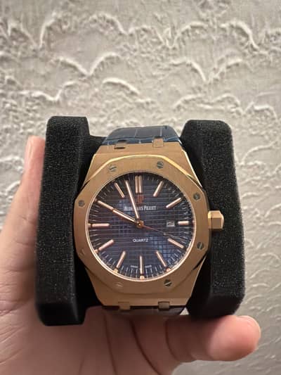 Audemars Piguet (AP) Royal Oak Gold With Blue Strap