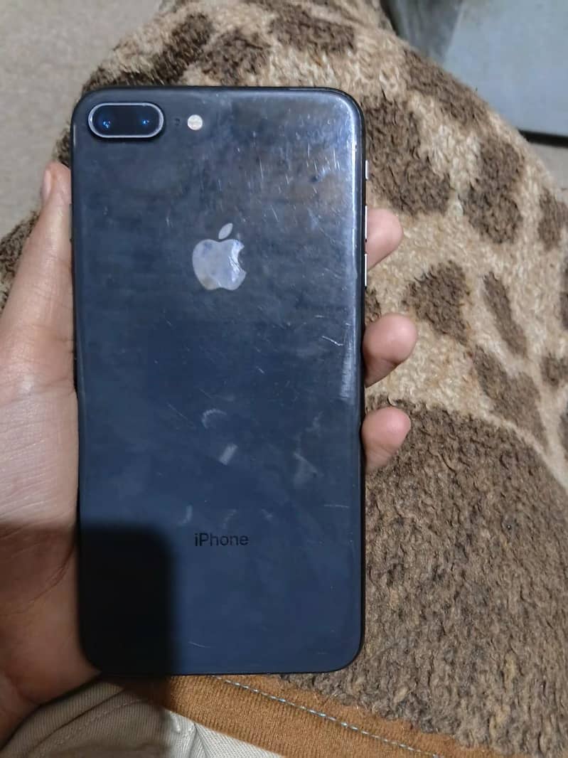 iPhone 8plus 5
