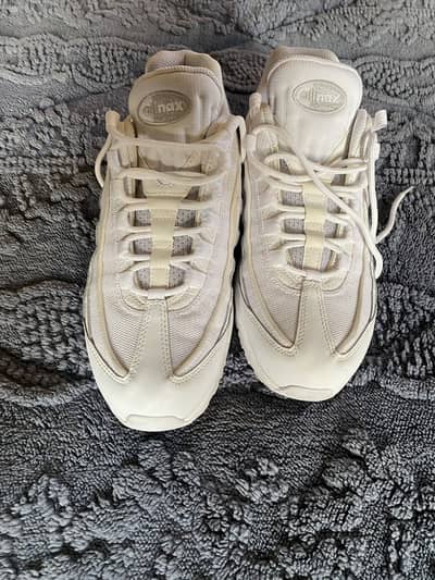 Nike air max in white original brand new