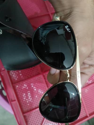 rayban loxottica two available