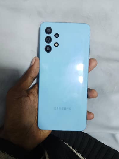 samsung a32 6 128 with box all okay urgent sale need cash