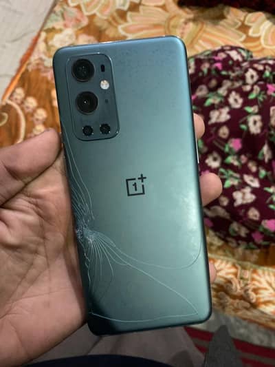 OnePlus 9 pro 12/256