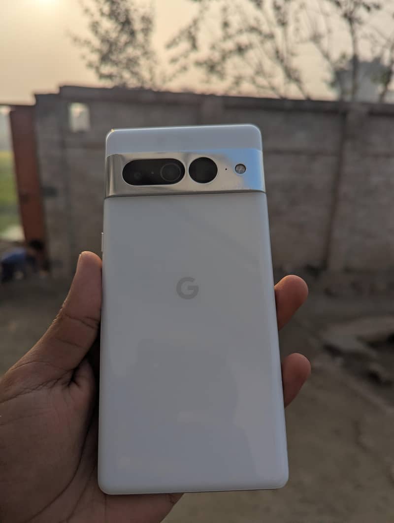 Google pixel 7 pro 5