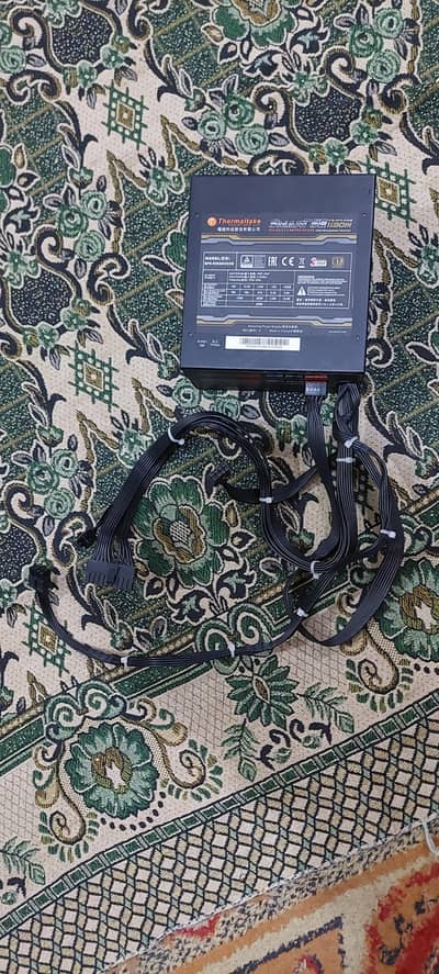 Thermaltake Smart SE 530W Power Supply