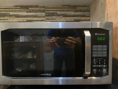 Microwave oven 10/10 condition