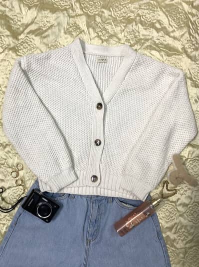 Beautiful white cardigan