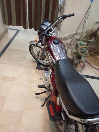 Honda 125 22/23
