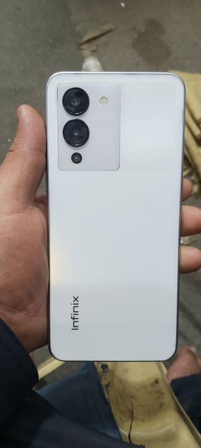 i am selling my note 12g96 official PTA Approved with box