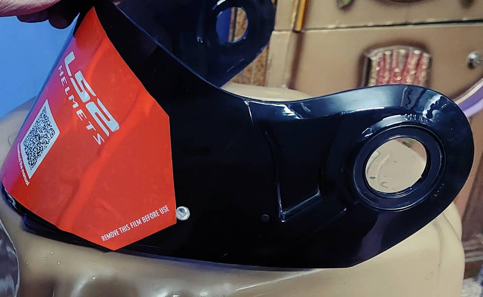 ls2 strobe black visor 1