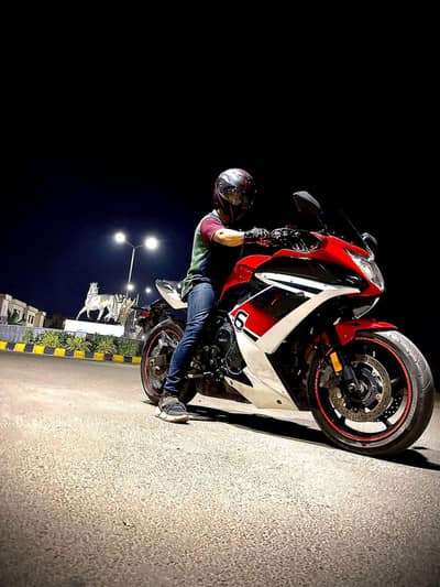 Yamaha FZ6R for sell