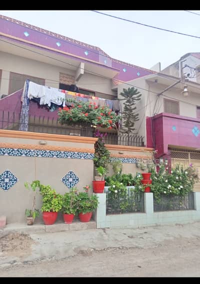 PLAY GROUND FACING WEST OPEN G+1 HOUSE FOR SALE IN SECTOR 11B