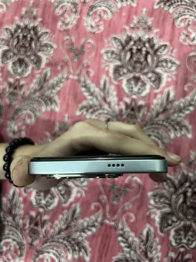 Tecno spark 20 For Sale!