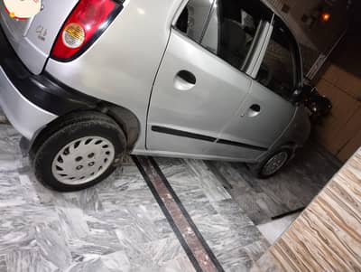 Santro Club E. OFFi 2005 Urgent Sale 0.3. 2.1. 6.2. 5.0. 1.3. 5 FAISALABAD