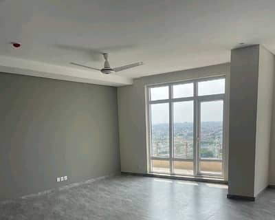 Flat Of 976 Square Feet Is Available In Contemporary Neighborhood Of DHA Defence
