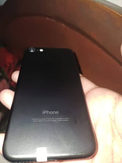 iPhone 7 non pta condition 10 by 10 waterproof